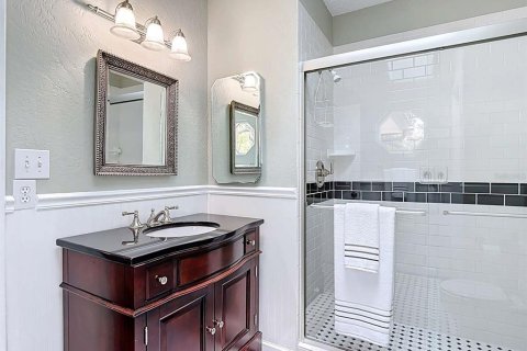 House in Tampa, Florida 4 bedrooms, 294.87 sq.m. № 1918843 - photo 30