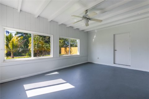 House in Dania Beach, Florida 3 bedrooms, 144 sq.m. № 2030698 - photo 27