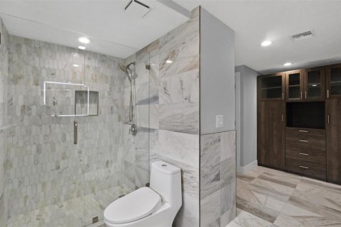 Купить кондоминиум в Форт-Лодердейл, Флорида 2 комнаты, 164.44м2, № 2085241 - фото 26