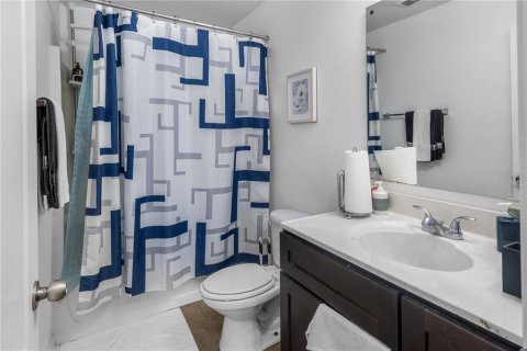 Villa ou maison à vendre à Kissimmee, Floride: 4 chambres, 179.12 m2 № 2349484 - photo 15