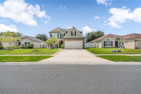 Casa en Kissimmee, Florida 4 dormitorios, 179.12 m2 № 2349484