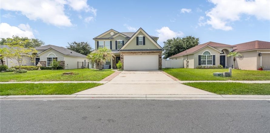 Villa ou maison à Kissimmee, Floride 4 chambres, 179.12 m2 № 2349484