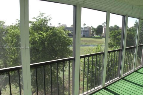 Copropriété à vendre à Margate, Floride: 1 chambre, 89.19 m2 № 1961307 - photo 19