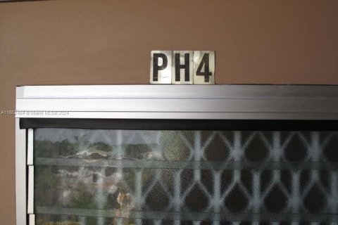 Copropriété à vendre à Margate, Floride: 1 chambre, 89.19 m2 № 1961307 - photo 20