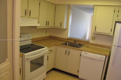 Copropriété à vendre à Margate, Floride: 1 chambre, 89.19 m2 № 1961307 - photo 1