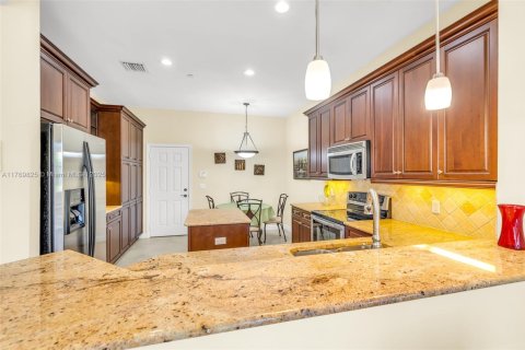 Adosado en venta en Delray Beach, Florida, 4 dormitorios, 236.44 m2 № 1862993 - foto 14