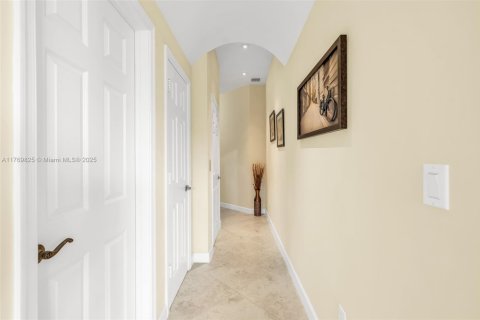 Adosado en venta en Delray Beach, Florida, 4 dormitorios, 236.44 m2 № 1862993 - foto 20