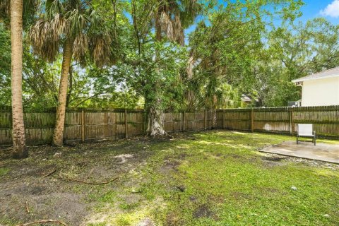 Villa ou maison à vendre à Tampa, Floride: 4 chambres, 112.97 m2 № 2341651 - photo 30