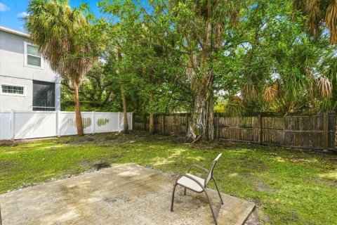 Villa ou maison à vendre à Tampa, Floride: 4 chambres, 112.97 m2 № 2341651 - photo 29