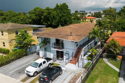 Снять в аренду виллу или дом в Майами, Флорида 1 спальня, 50.72м2, № 2004838 - фото 19