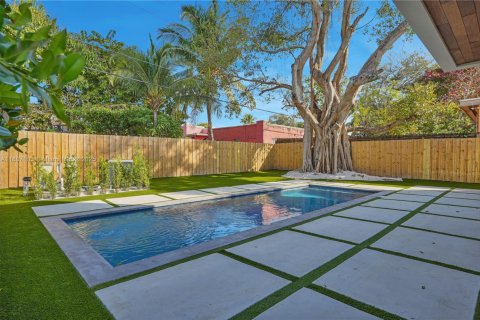Villa ou maison à vendre à Miami, Floride: 5 chambres, 249.91 m2 № 1748954 - photo 29