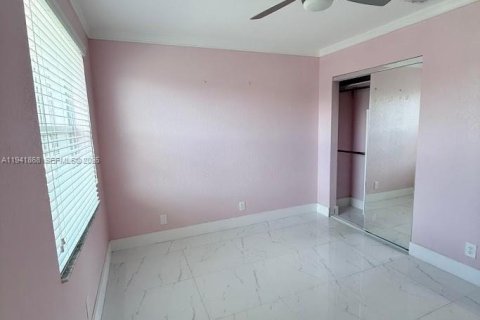 Appartement à louer à Pembroke Pines, Floride: 3 chambres, 128.11 m2 № 1998728 - photo 18