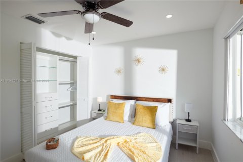 Купить виллу или дом в Майами, Флорида 4 спальни, 206.24м2, № 1955870 - фото 28