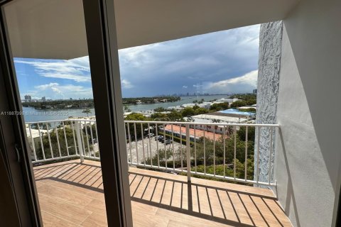 Copropriété à louer à Miami Beach, Floride: 1 chambre, 93.37 m2 № 1945172 - photo 13
