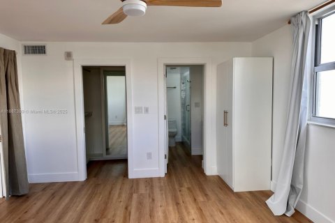 Copropriété à louer à Miami Beach, Floride: 1 chambre, 93.37 m2 № 1945172 - photo 18