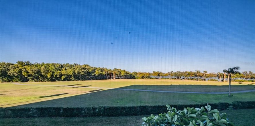 Condo in Clearwater, Florida, 2 bedrooms № 2105884