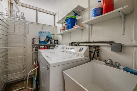 Condo in Clearwater, Florida, 2 bedrooms № 2105884 - photo 24