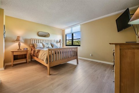Condo in Clearwater, Florida, 2 bedrooms № 2105884 - photo 17