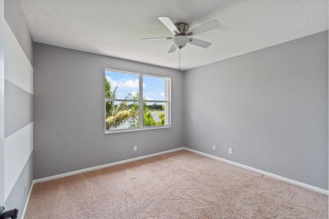 Casa en venta en West Palm Beach, Florida, 3 dormitorios, 166.85 m2 № 2273453 - foto 20