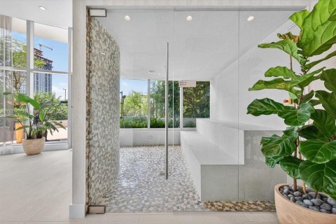 Copropriété à louer à Miami, Floride: 1 chambre, 98.38 m2 № 1929147 - photo 24