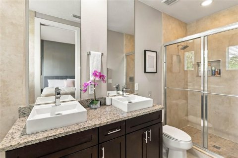 Townhouse in Kissimmee, Florida 4 bedrooms, 167.6 sq.m. № 2430361 - photo 22