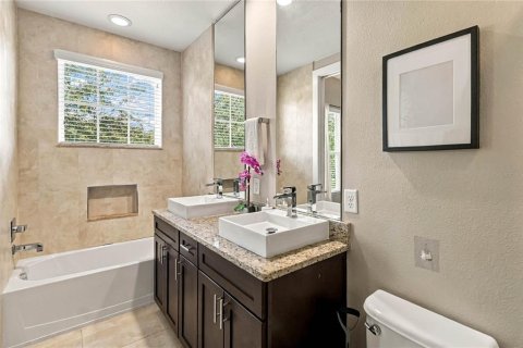 Townhouse in Kissimmee, Florida 4 bedrooms, 167.6 sq.m. № 2430361 - photo 23