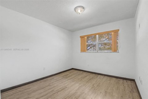 Купить кондоминиум в Майами, Флорида 2 спальни, 76.64м2, № 2046639 - фото 19