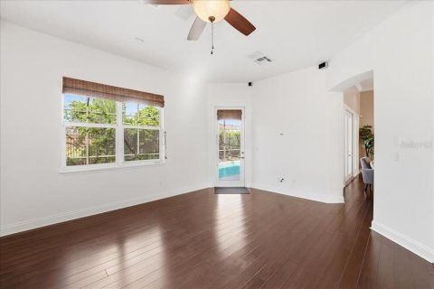 House in Orlando, Florida 3 bedrooms, 240.15 sq.m. № 2112431 - photo 27