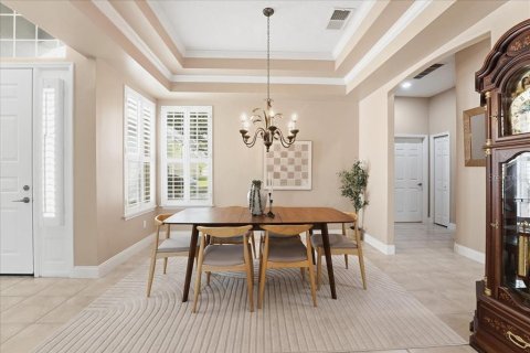 House in Orlando, Florida 3 bedrooms, 240.15 sq.m. № 2112431 - photo 22