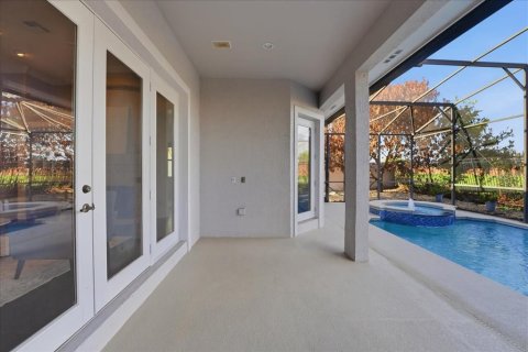 House in Orlando, Florida 3 bedrooms, 240.15 sq.m. № 2112431 - photo 12