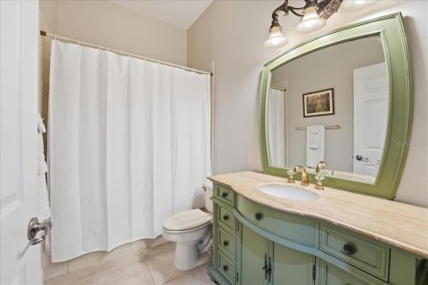 House in Orlando, Florida 3 bedrooms, 240.15 sq.m. № 2112431 - photo 9