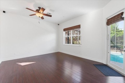 House in Orlando, Florida 3 bedrooms, 240.15 sq.m. № 2112431 - photo 26