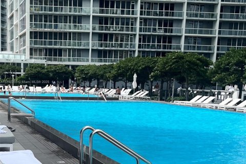 Condominio en venta en Miami, Florida, 3 dormitorios, 173.73 m2 № 2020557 - foto 22