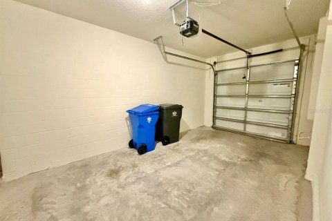 Townhouse in Tampa, Florida 3 bedrooms, 158.58 sq.m. № 1880737 - photo 28