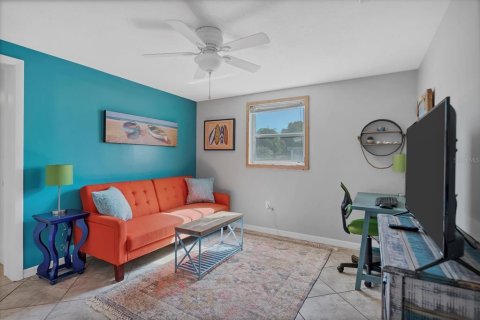 Villa ou maison à louer à Sarasota, Floride: 3 chambres, 114.08 m2 № 1584900 - photo 19