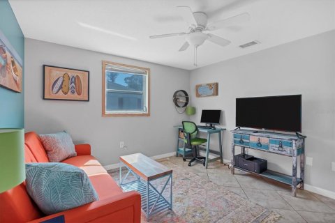 Villa ou maison à louer à Sarasota, Floride: 3 chambres, 114.08 m2 № 1584900 - photo 21