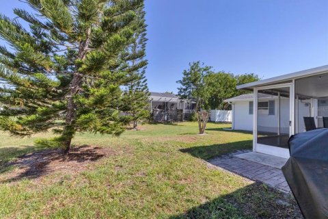 Villa ou maison à louer à Sarasota, Floride: 3 chambres, 114.08 m2 № 1584900 - photo 30