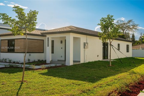 Купить виллу или дом в Майами, Флорида 4 спальни, 145.48м2, № 2050549 - фото 4