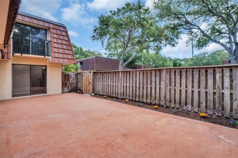 Townhouse in Palm Harbor, Florida 3 bedrooms, 146.04 sq.m. № 1679761 - photo 3
