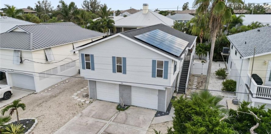 Villa ou maison à Holmes Beach, Floride 3 chambres, 139.35 m2 № 2424015