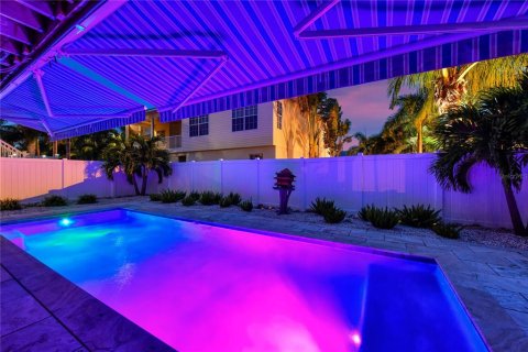 Villa ou maison à vendre à Holmes Beach, Floride: 3 chambres, 139.35 m2 № 2424015 - photo 21