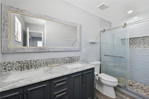 Villa ou maison à vendre à Holmes Beach, Floride: 3 chambres, 139.35 m2 № 2424015 - photo 14