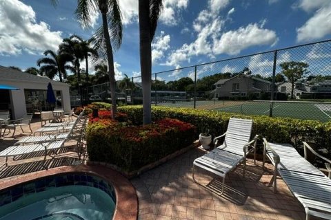Apartment in Deerfield Beach, Florida 2 bedrooms, 104.61 sq.m. № 2083522 - photo 22