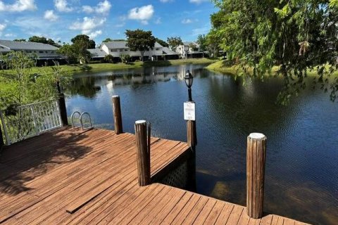 Apartment in Deerfield Beach, Florida 2 bedrooms, 104.61 sq.m. № 2083522 - photo 20