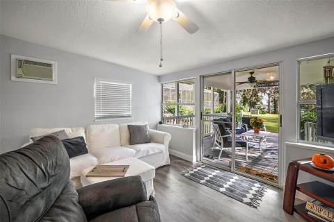 Casa en venta en Summerfield, Florida, 3 dormitorios, 159.42 m2 № 2259419 - foto 19