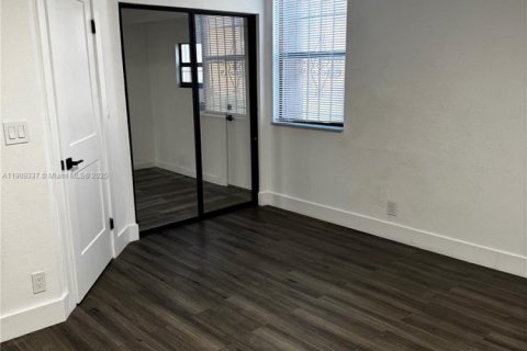 Copropriété à vendre à Lauderhill, Floride: 2 chambres, 91.04 m2 № 1965335 - photo 9