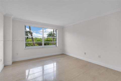 Купить кондоминиум в Ки-Бискейн, Флорида 3 спальни, 179.3м2, № 1932209 - фото 14