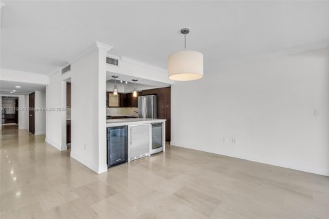 Купить кондоминиум в Ки-Бискейн, Флорида 3 спальни, 179.3м2, № 1932209 - фото 8