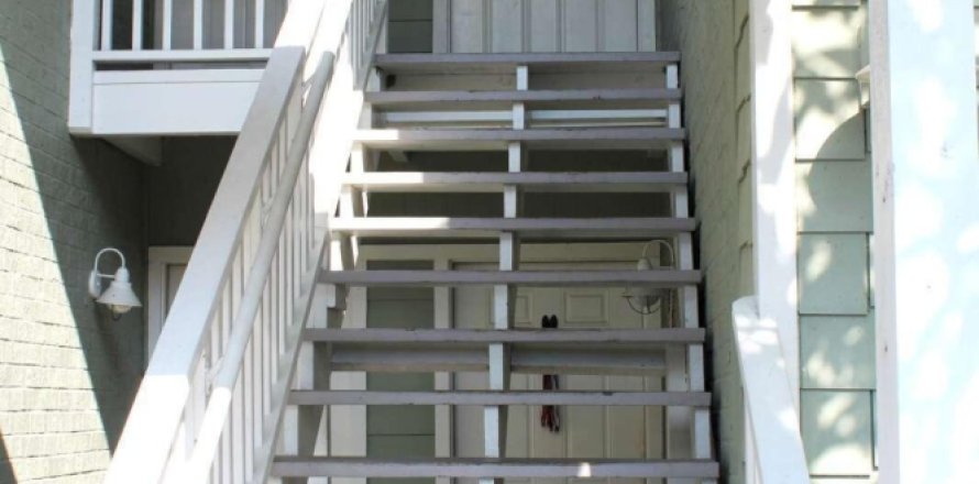 Condominio en Jacksonville, Florida, 2 dormitorios  № 767267