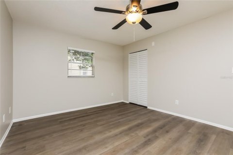 House in Orlando, Florida 3 bedrooms, 126.53 sq.m. № 1913910 - photo 10